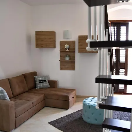 Casa Dell Arco Apartment-3