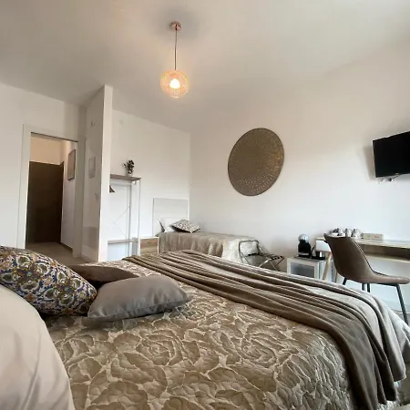 Bari Rooms Carulli Suite-3