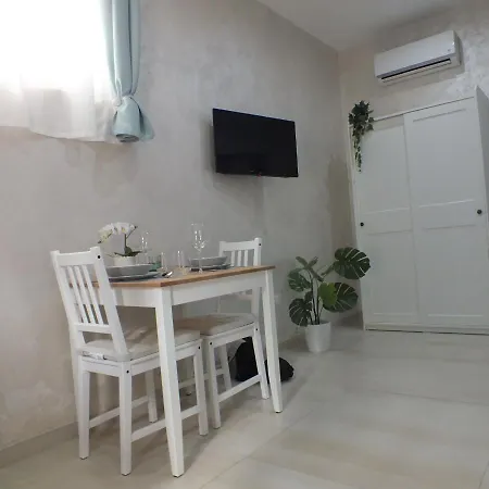 B&B Ilary Home-3