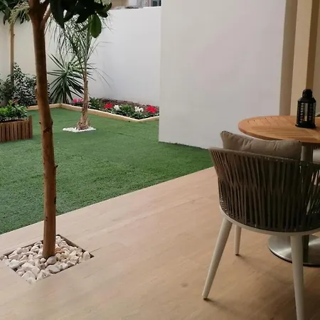 Lux Suite-2