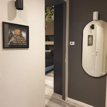 Garibaldi House - B&B Luxury-3