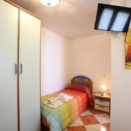 Arcate B&B-2