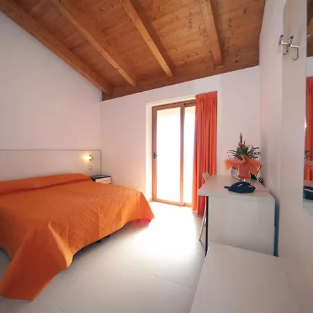 Hotel Incontro-2