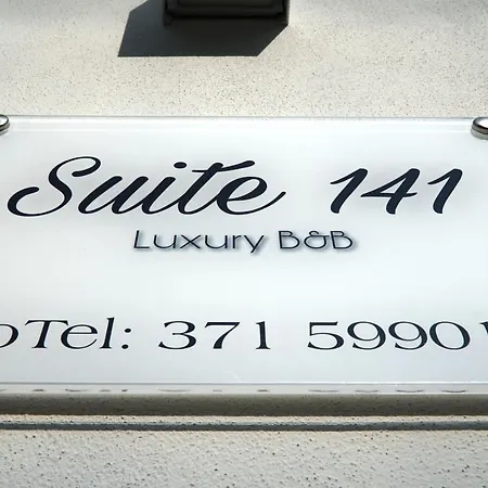 Suite 141 - Luxury B&B-2