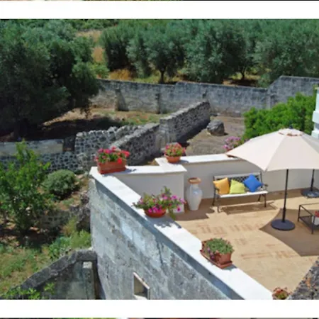 Room In Bb - Spacious Double Room In Ancient Masseria Near The Sea In A Quiet Olive Trees-3