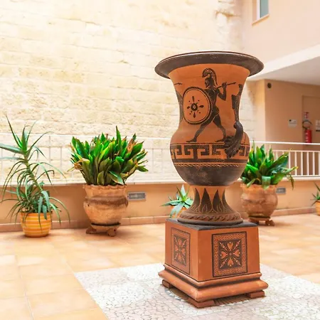 Il Cortile Delle Esperidi-2