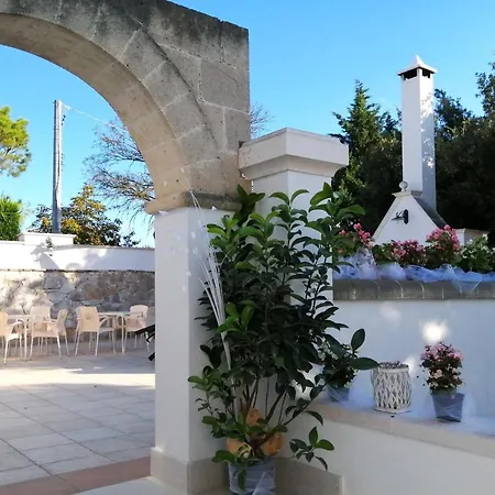 B&B Trulli E Mare-3