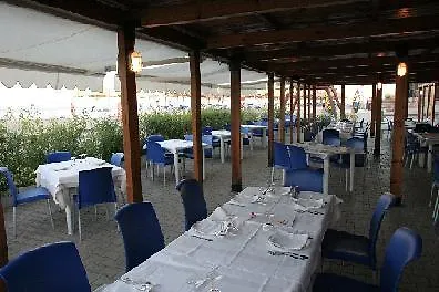 Hotel African Beach-3