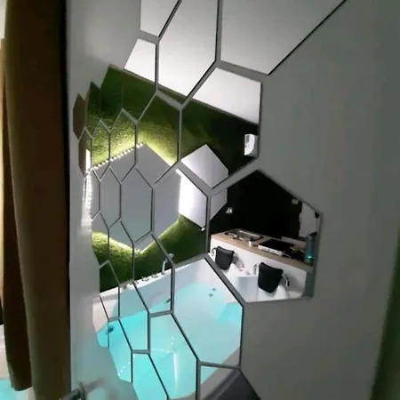 Green Room-3