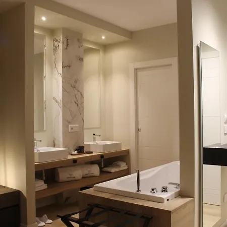 'Tabula Rasa Exclusive Rooms'-3