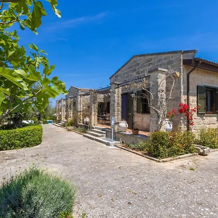 Casa Ulmi con piscina-3