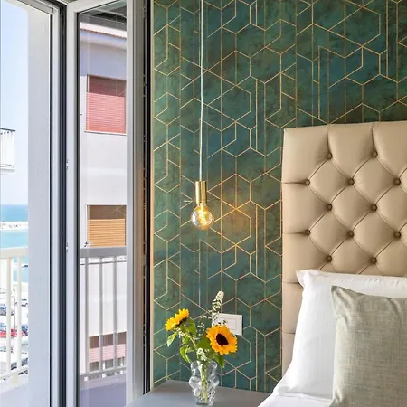 Marea Charme Rooms-2