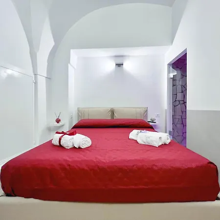 Messapica Home-3