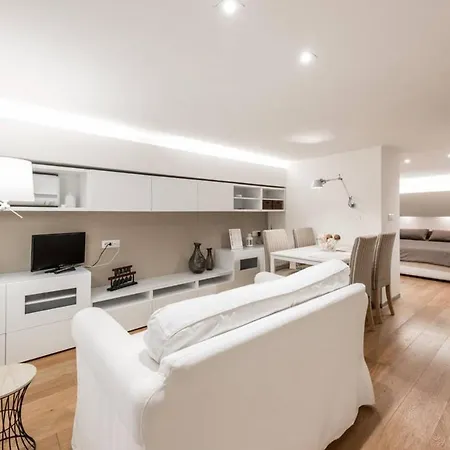 Artist Loft House-3