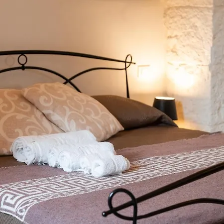 Pietra Rosa Apulian Home-3