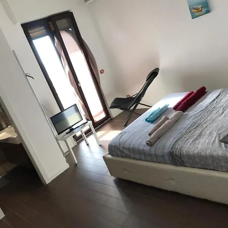 Gaudio B&B-3
