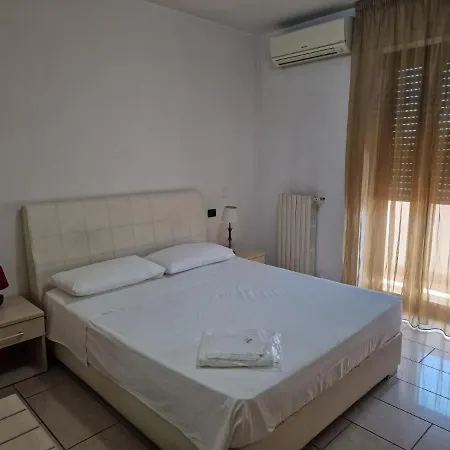 Japigia Rooms-3