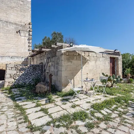 Masseria Torre Sant'Andrea (Antica Masseria Malapezza)-2