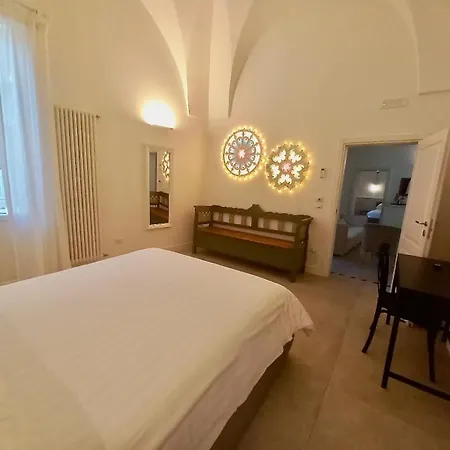 Li Frati Suite-3