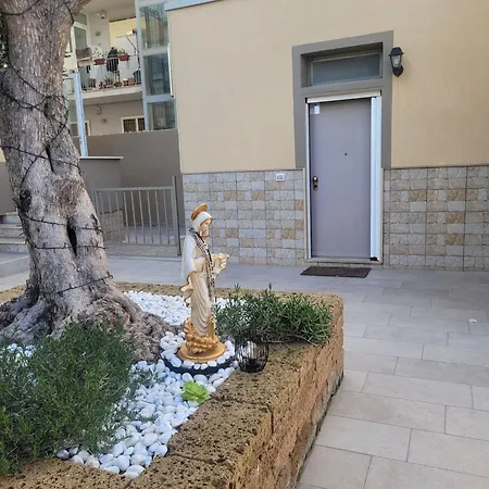 House Del Levante Locazione Breve-3