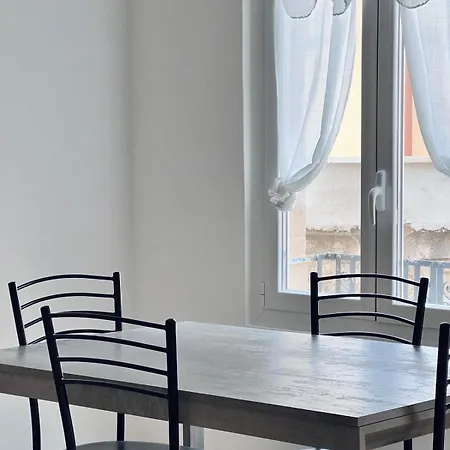 Macario Apartment In The Old Town-3