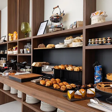 B21 Lifestyle Hotel-2