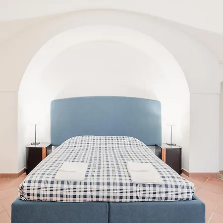 Residenza de Gemmis-3