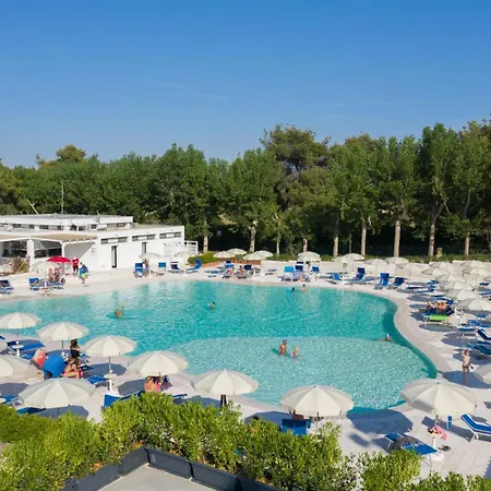Baia Di Gallipoli Camping Village-3