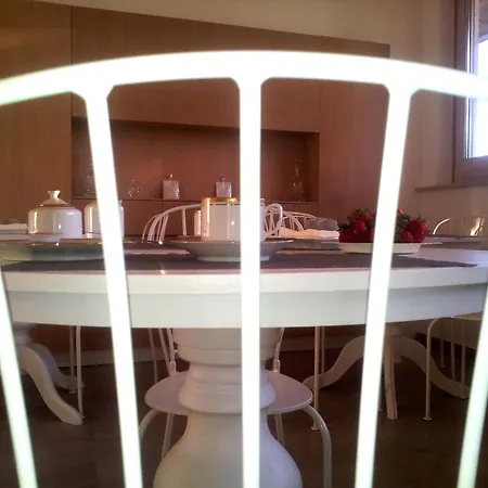Alfieri Cottage-2