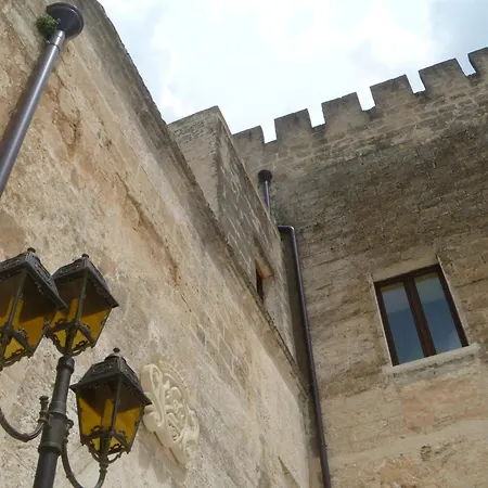 Castello Conti Filo-3