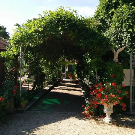 Residenza Villa I Nidi-3