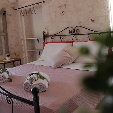 Il Trullo e la Pietra-3
