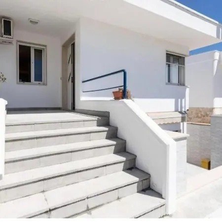 Lu Salentu Guest House-2