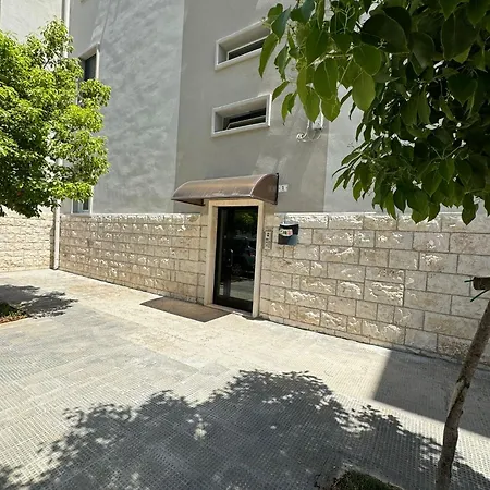 Casa Verga-2