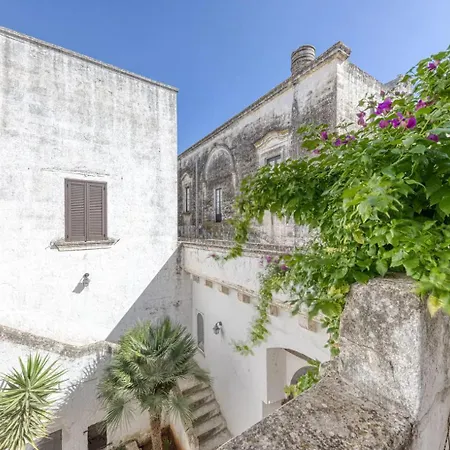 La Corte dei Mille-2