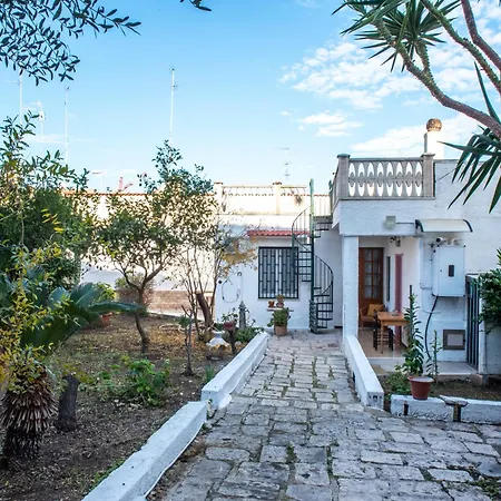 Tonia'S Mansion-2