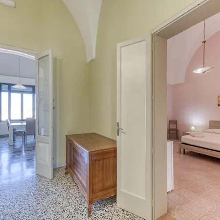 Palazzo Rondine - Affittacamere con cucina-2