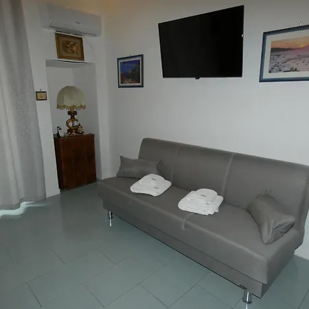 House Sasanelli-2