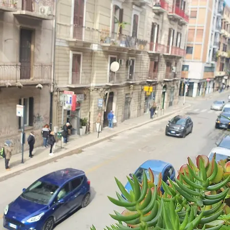 Central Station Apartments - Bari Centro-3