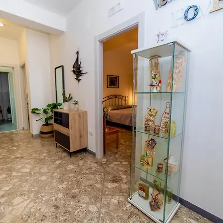 Robertone Guest House-2