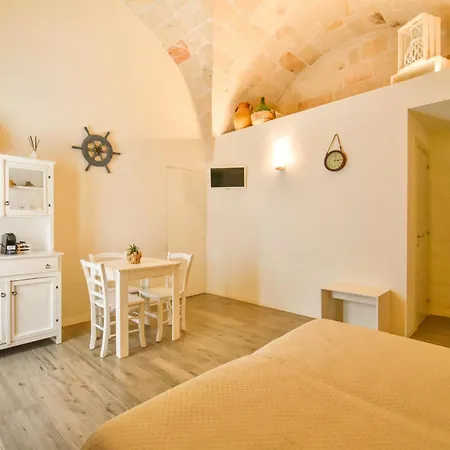 Marea Central Rooms - Housea-3