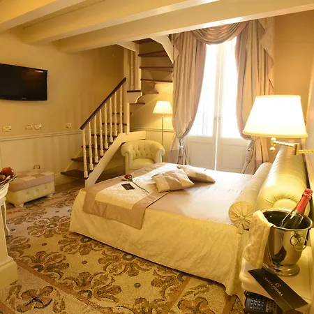 Santa Chiara Suite Hotel & Spa - Lecce-2
