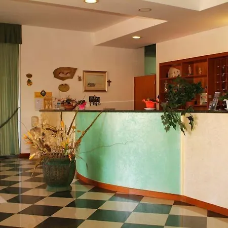 Hotel Residence Adria-3
