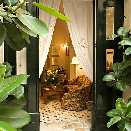 Palazzo Bernardini Suites-3