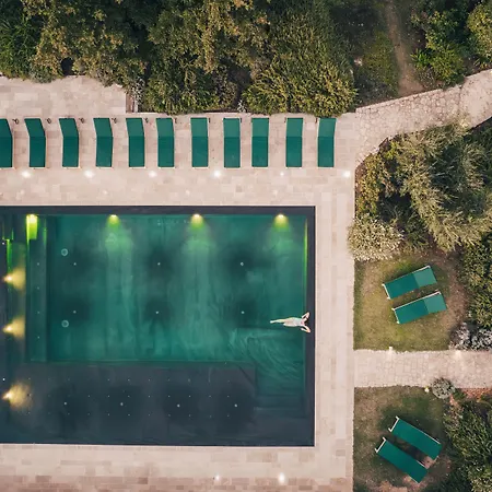 Leonardo Trulli Resort-2