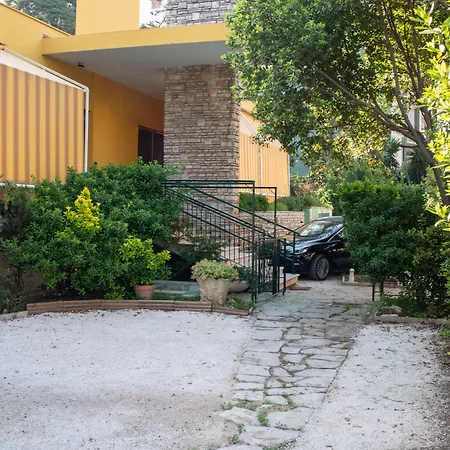 Villa Domus Salento Suites & Rooms Con Parcheggio Privato In Loco-2