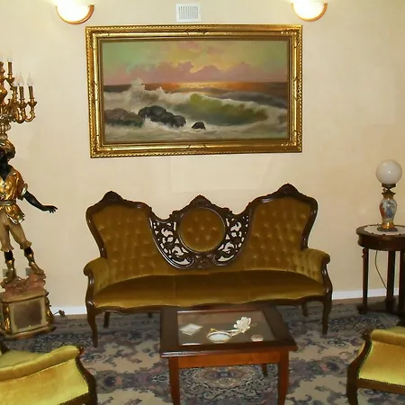 I 13 Cavalieri Guest House-3