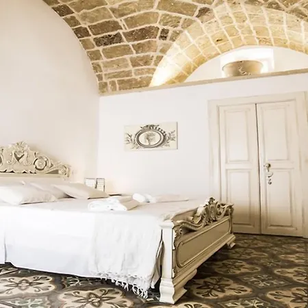 Corte di Bonifacio Typical Bed&Breakfast-3