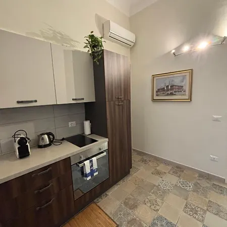 Whiteflower Apartments-3