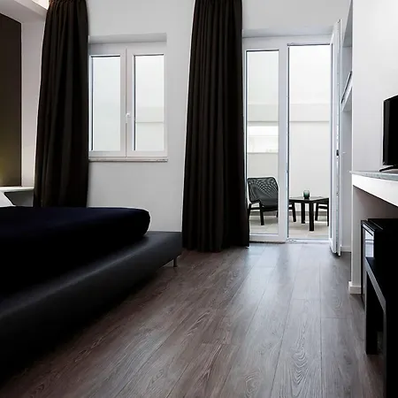 Minimal Rooms-3